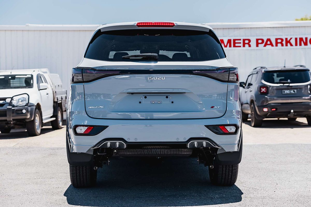 2026 Isuzu MU-X X-TERRAIN