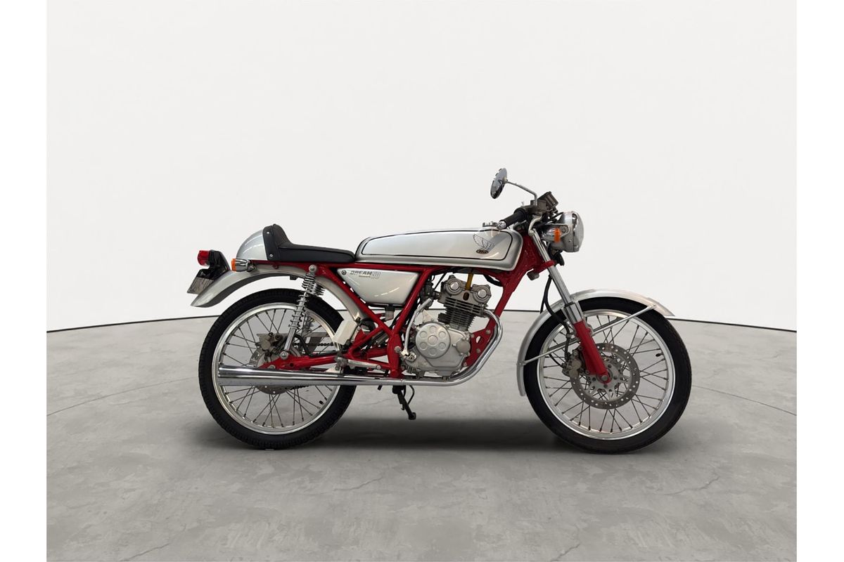 1997 Honda Dream 50 / AC15 (CB50) Dream