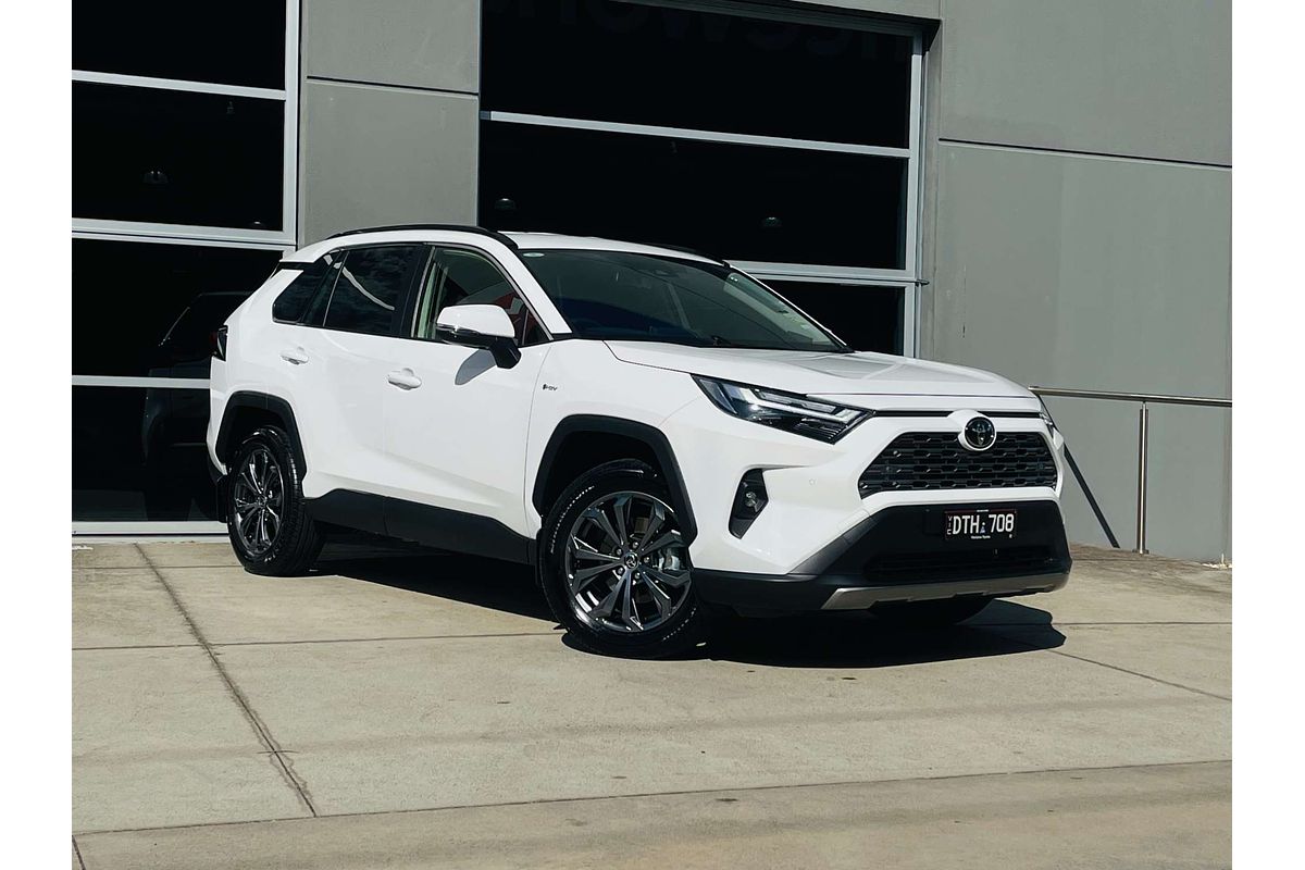 2025 Toyota RAV4 GXL AXAH54R