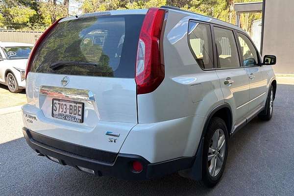 2013 Nissan X-TRAIL ST T31 thumb-5