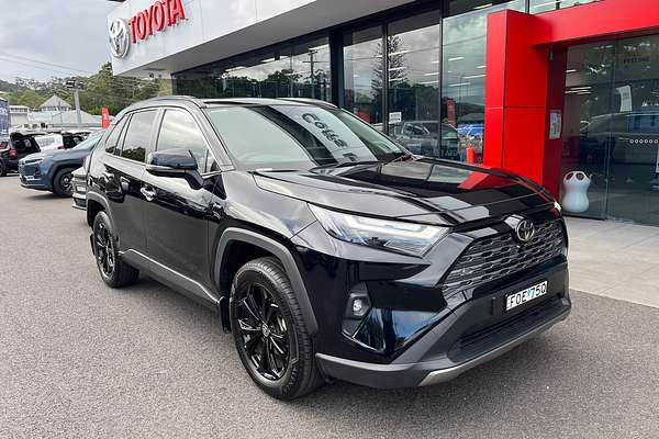 2025 Toyota RAV4 Cruiser AXAH54R