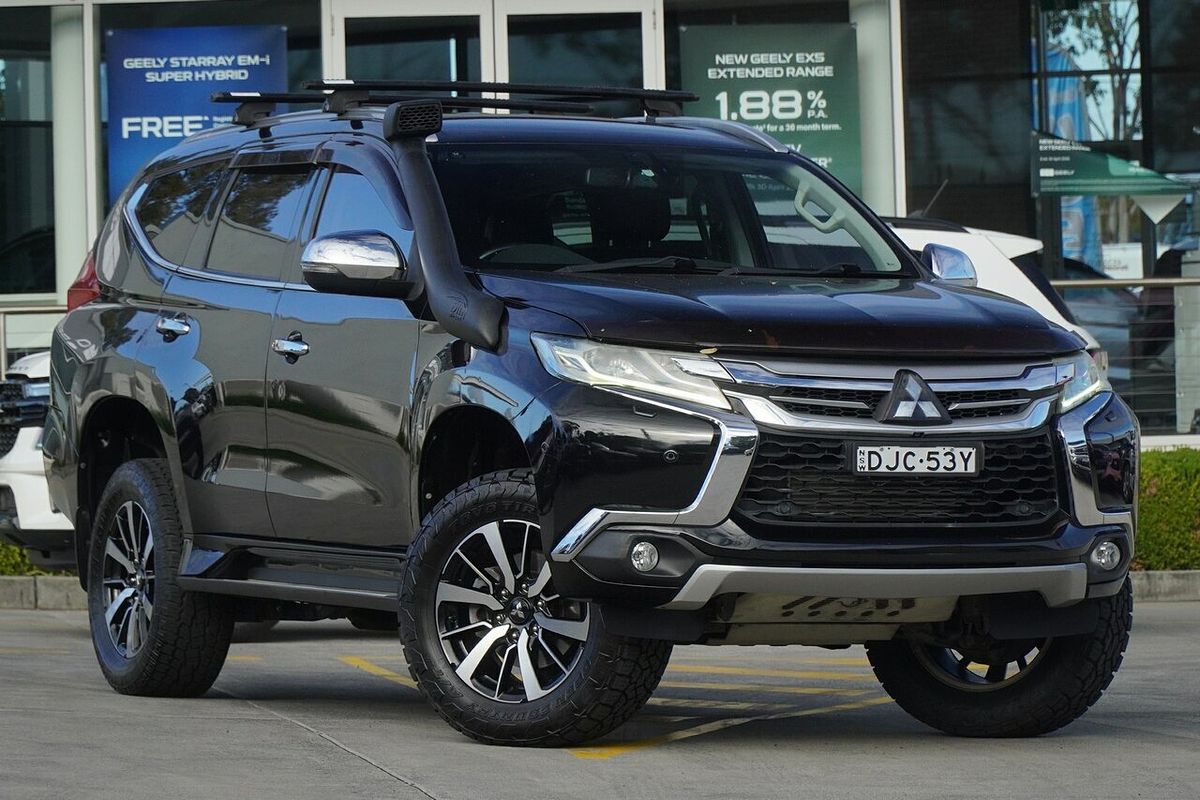 2016 Mitsubishi Pajero Sport Exceed QE