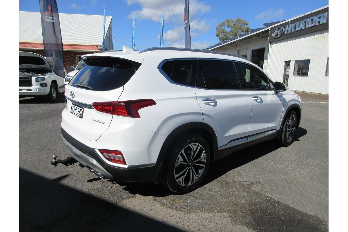 2020 Hyundai Santa Fe Highlander TM.2