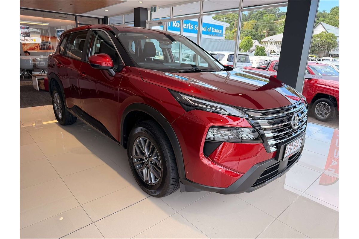 2025 Nissan X-TRAIL ST T33