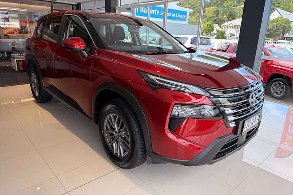 2025 Nissan X-TRAIL ST T33