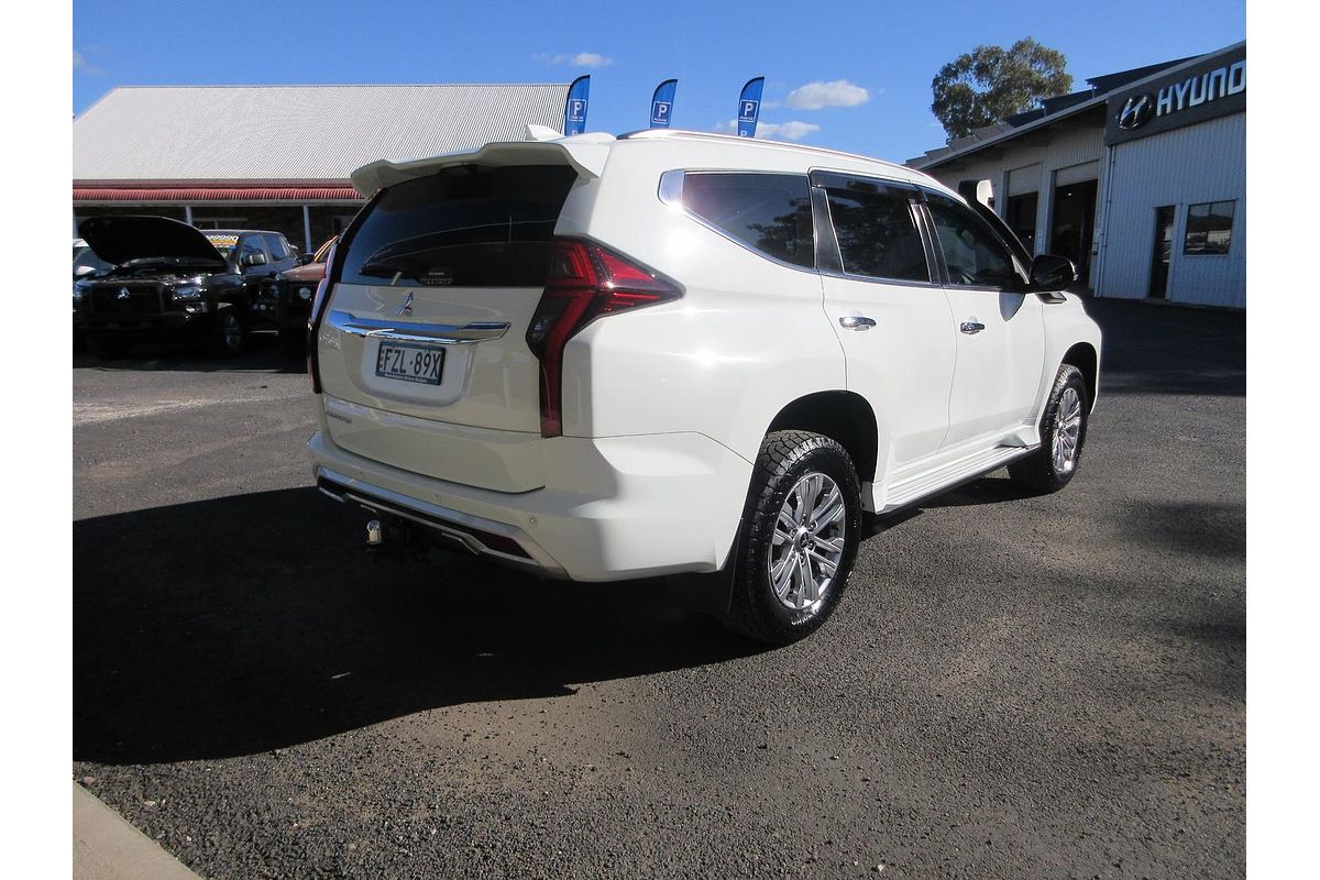 2021 Mitsubishi Pajero Sport GLX QF