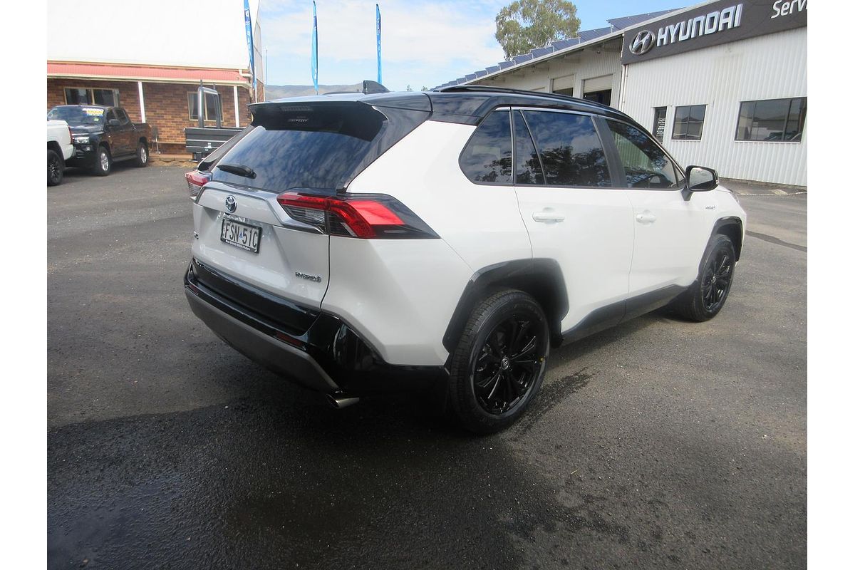 2024 Toyota RAV4 XSE AXAH54R