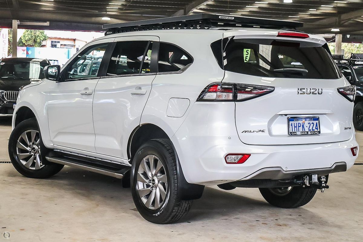 2022 Isuzu MU-X LS-U