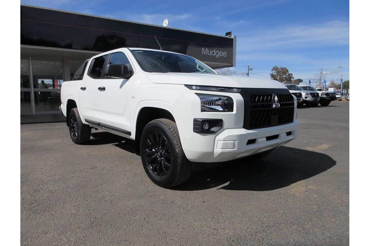 2025 Mitsubishi Triton GLX-R MV 4X4