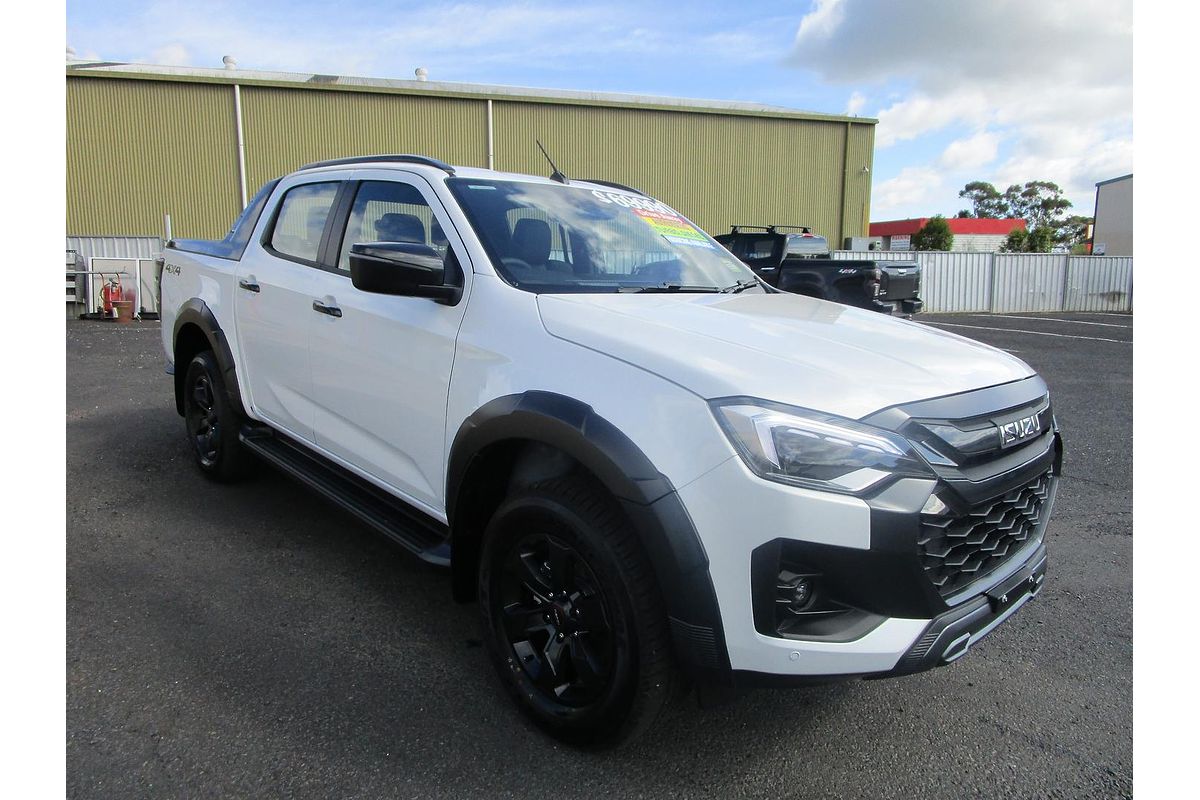 2025 Isuzu D-MAX X-TERRAIN 4X4