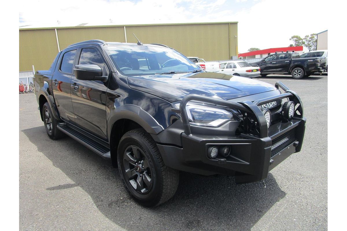 2025 Isuzu D-MAX X-TERRAIN 4X4
