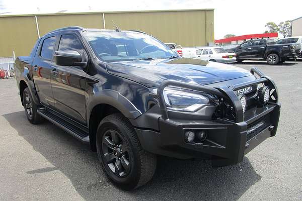 2025 Isuzu D-MAX X-TERRAIN 4X4