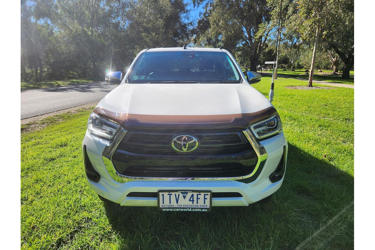 2021 Toyota Hilux SR5 GUN126R 4X4
