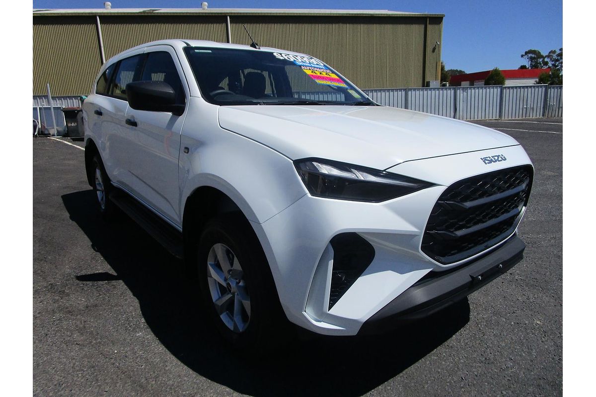 2025 Isuzu MU-X LS-M