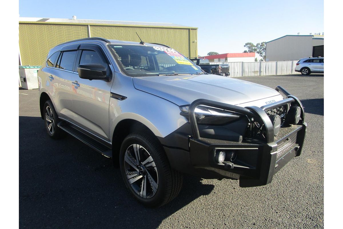 2025 Isuzu MU-X LS-T