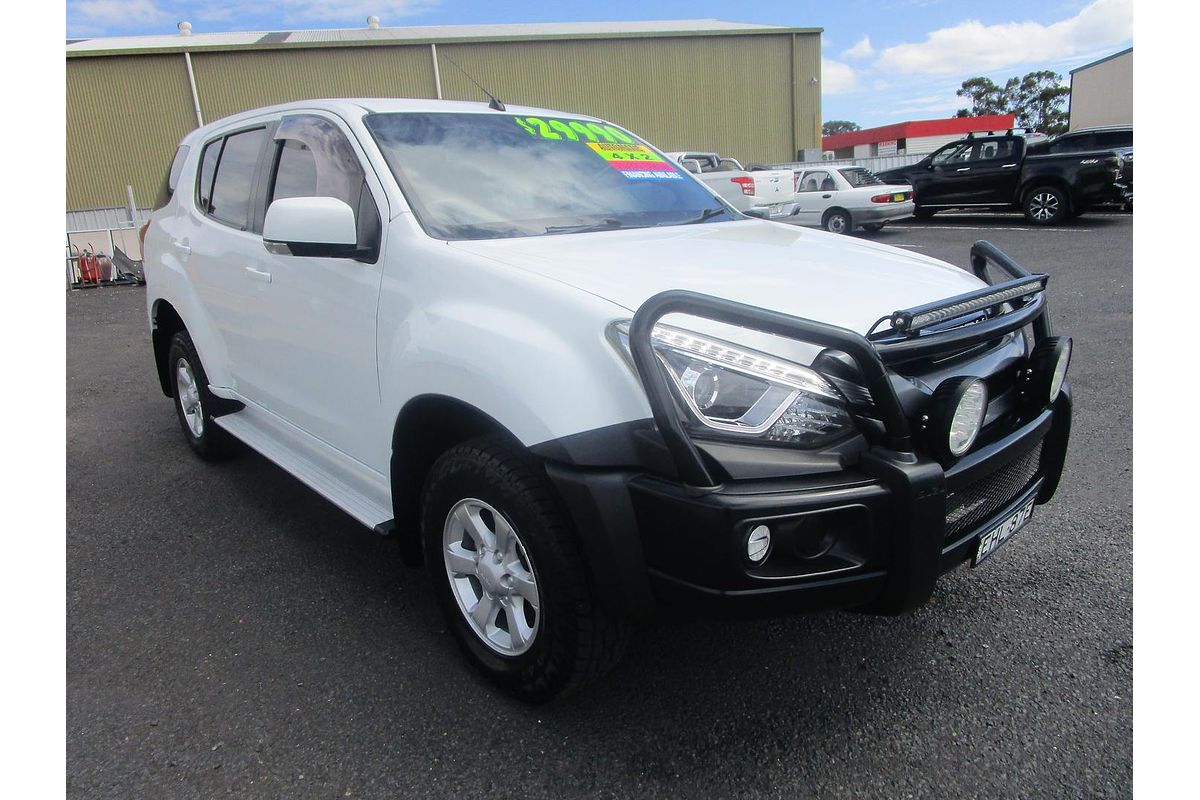 2019 Isuzu MU-X LS-M