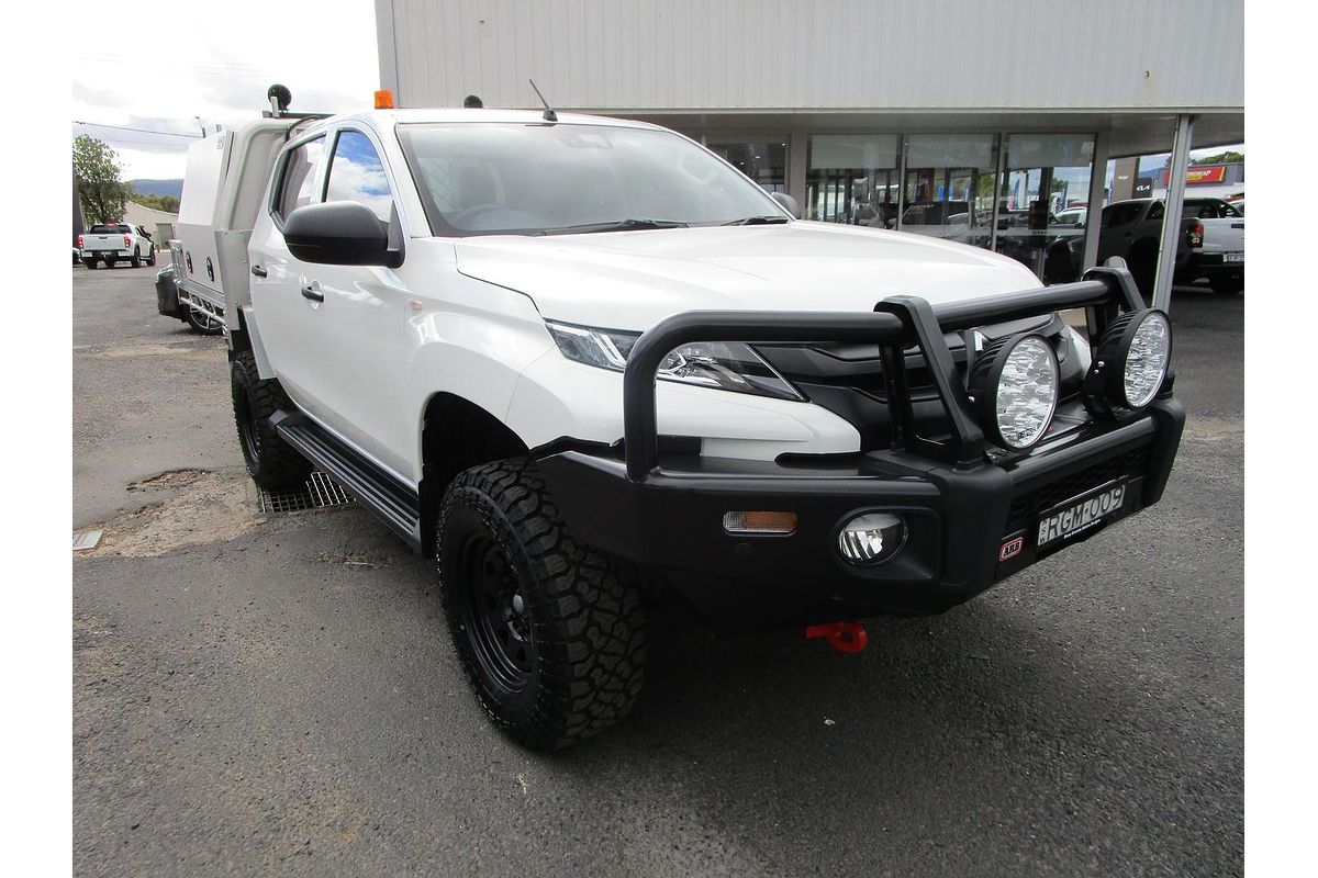 2023 Mitsubishi Triton GLX MR 4X4