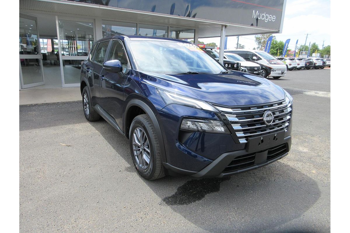 2025 Nissan X-TRAIL ST T33