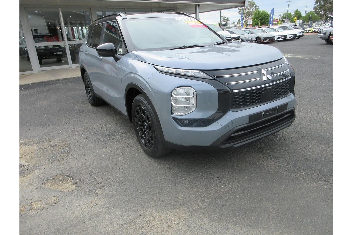 2026 Mitsubishi Outlander LS ZM