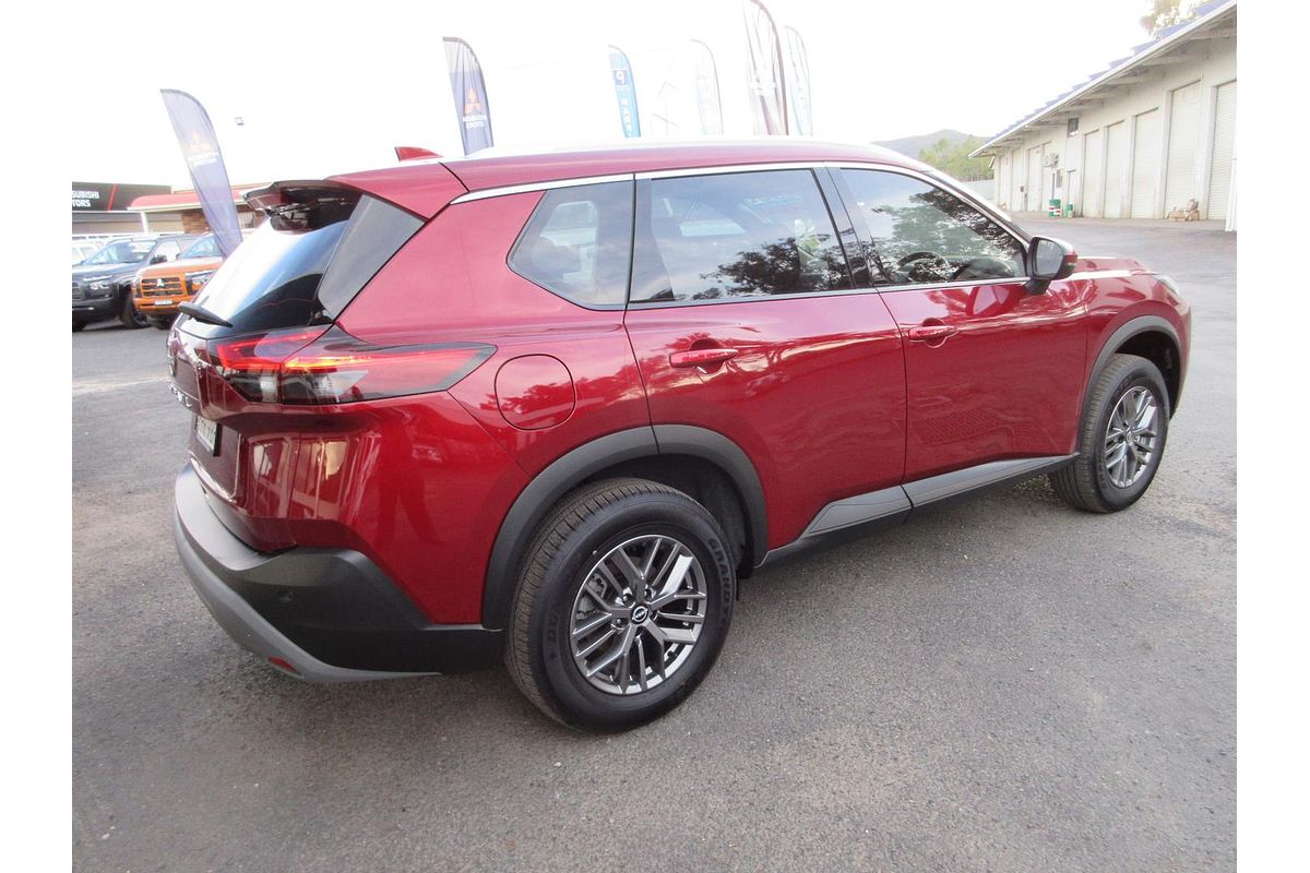 2025 Nissan X-TRAIL ST T33