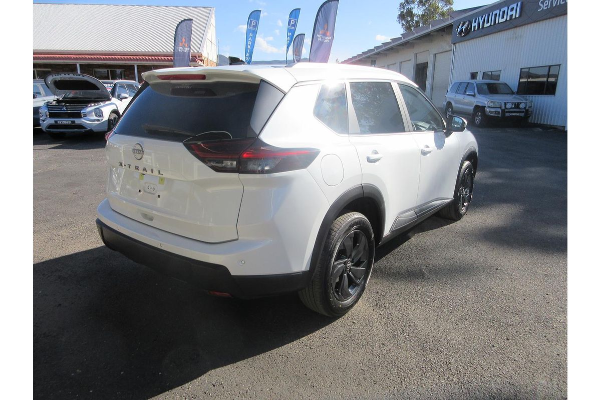 2026 Nissan X-TRAIL ST-L T33