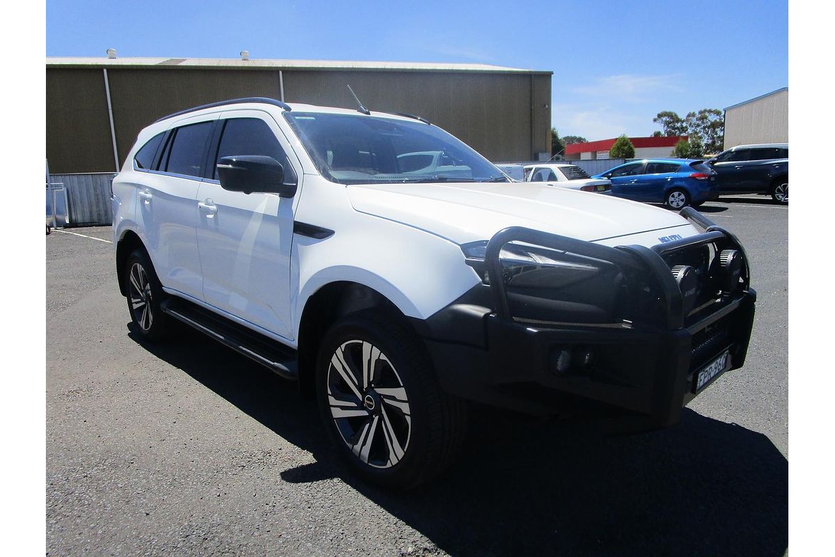 2025 Isuzu MU-X LS-T