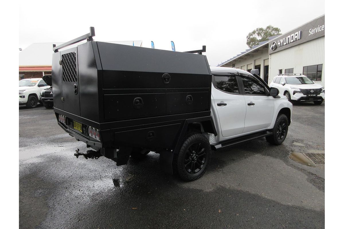 2022 Mitsubishi Triton GSR MR 4X4