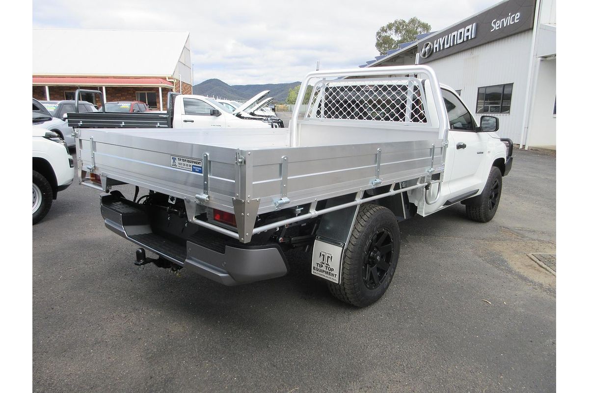 2025 Mitsubishi Triton GLX MV 4X4