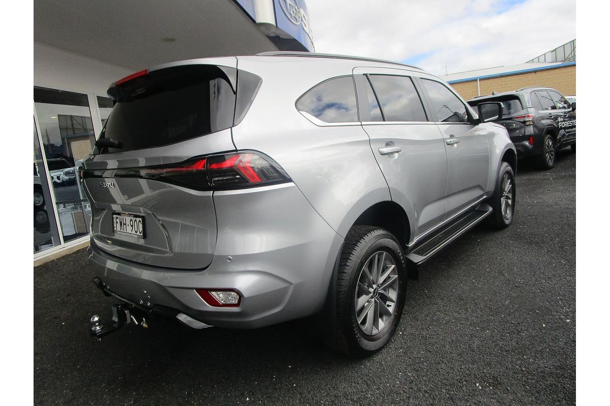 2025 Isuzu MU-X LS-U