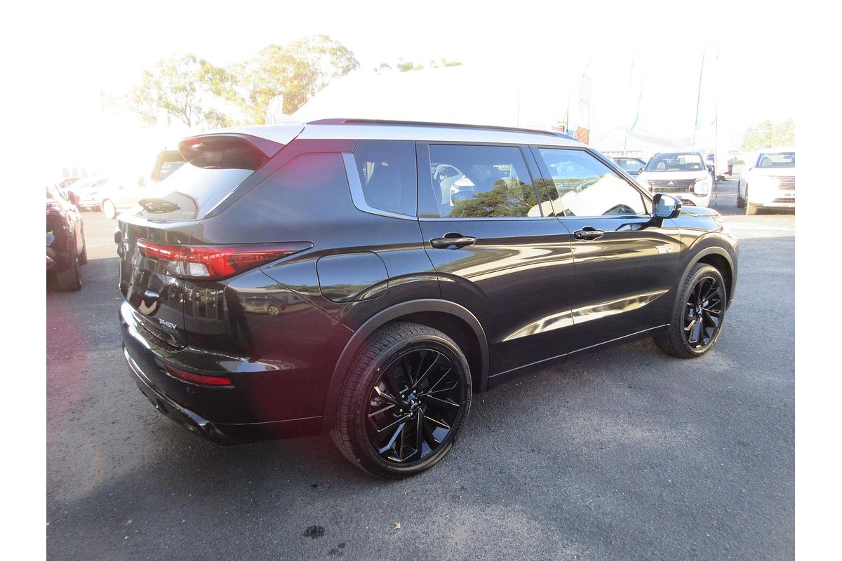 2024 Mitsubishi Outlander PHEV GSR ZM