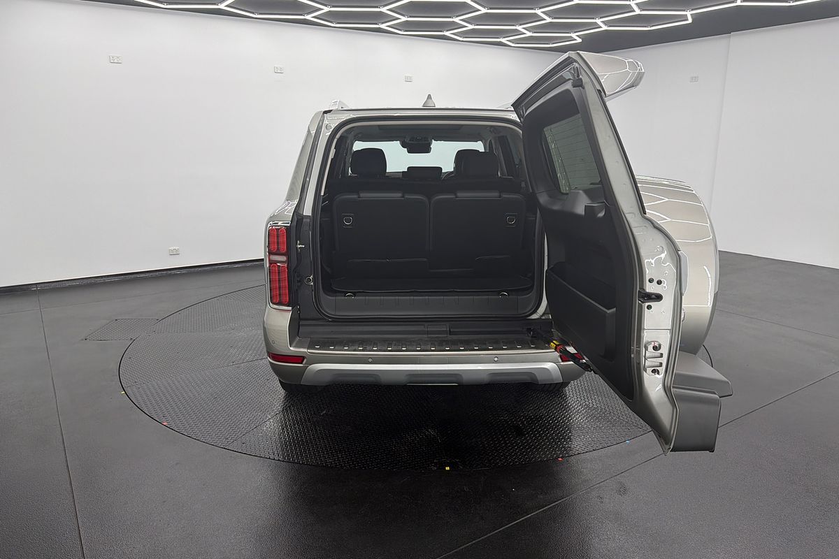 2024 GWM Tank 500 Ultra Hybrid P03