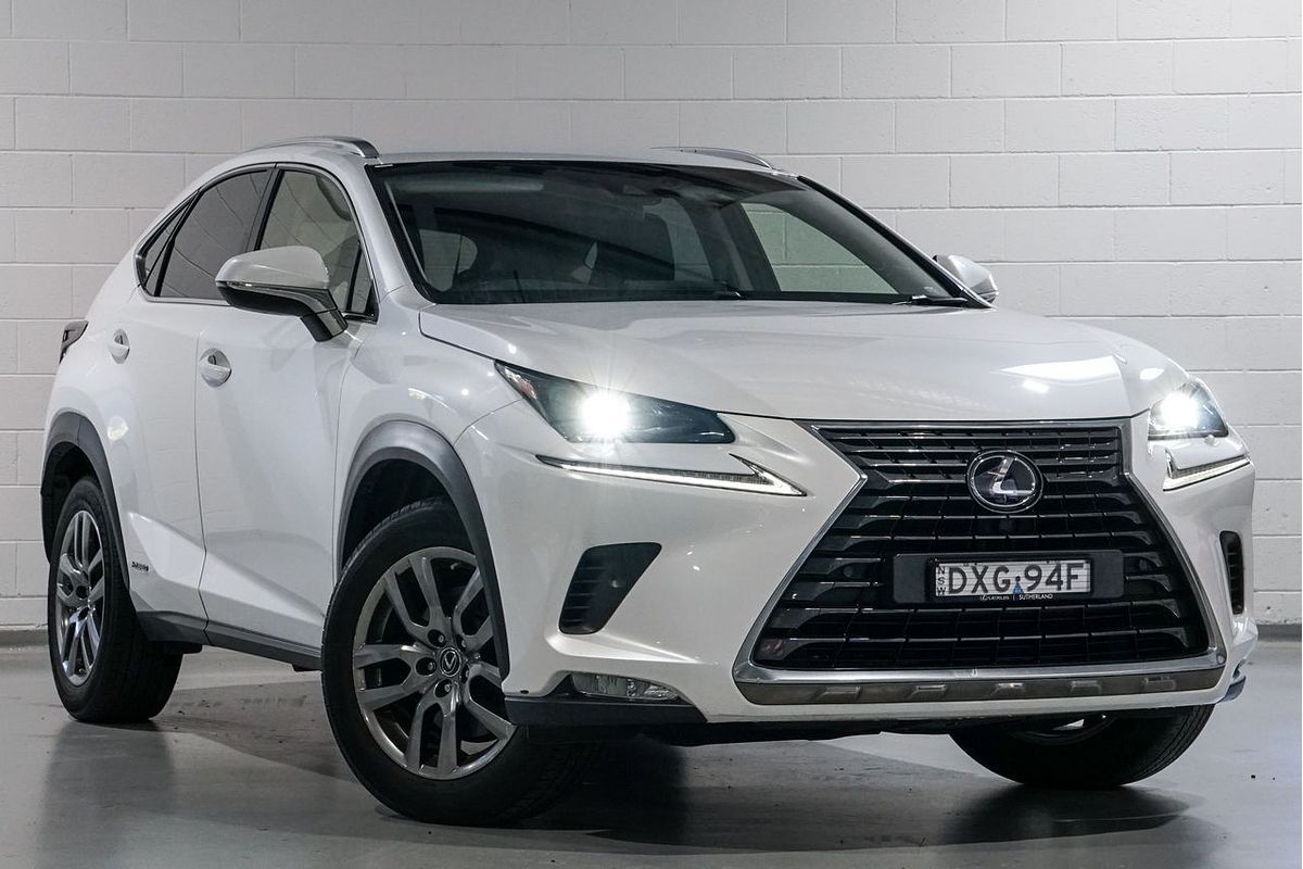 2018 Lexus NX NX300h Luxury AYZ10R