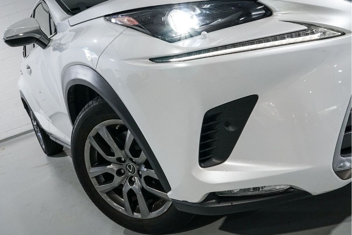 2018 Lexus NX NX300h Luxury AYZ10R