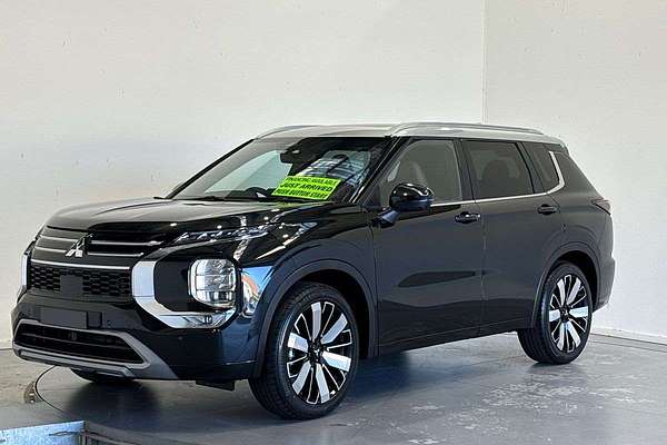 2025 Mitsubishi Outlander Exceed Tourer ZM