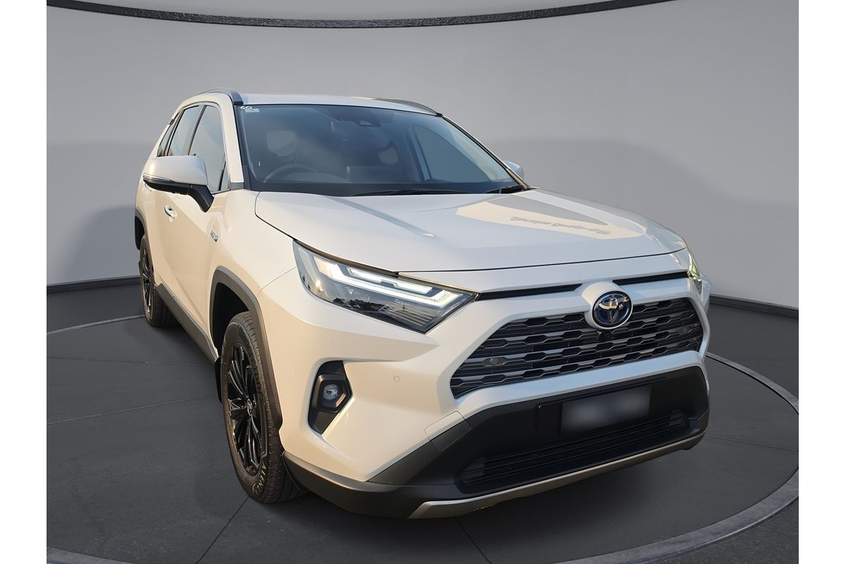 2024 Toyota RAV4 Cruiser AXAH52R