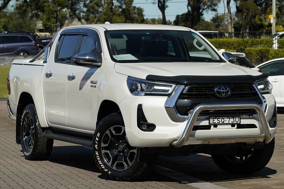 2022 Toyota Hilux SR5 GUN126R 4X4