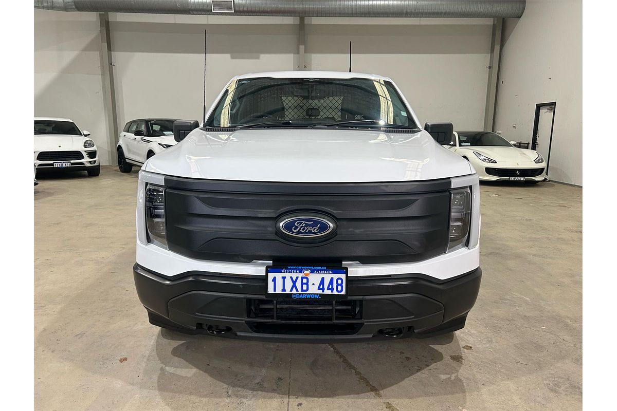 2024 Ford F150 LIGHTNING PRO