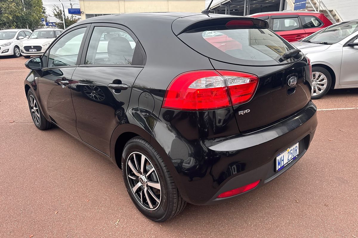 2013 Kia Rio S UB