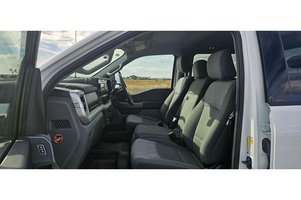 2024 Ford F250 XLT 4X4