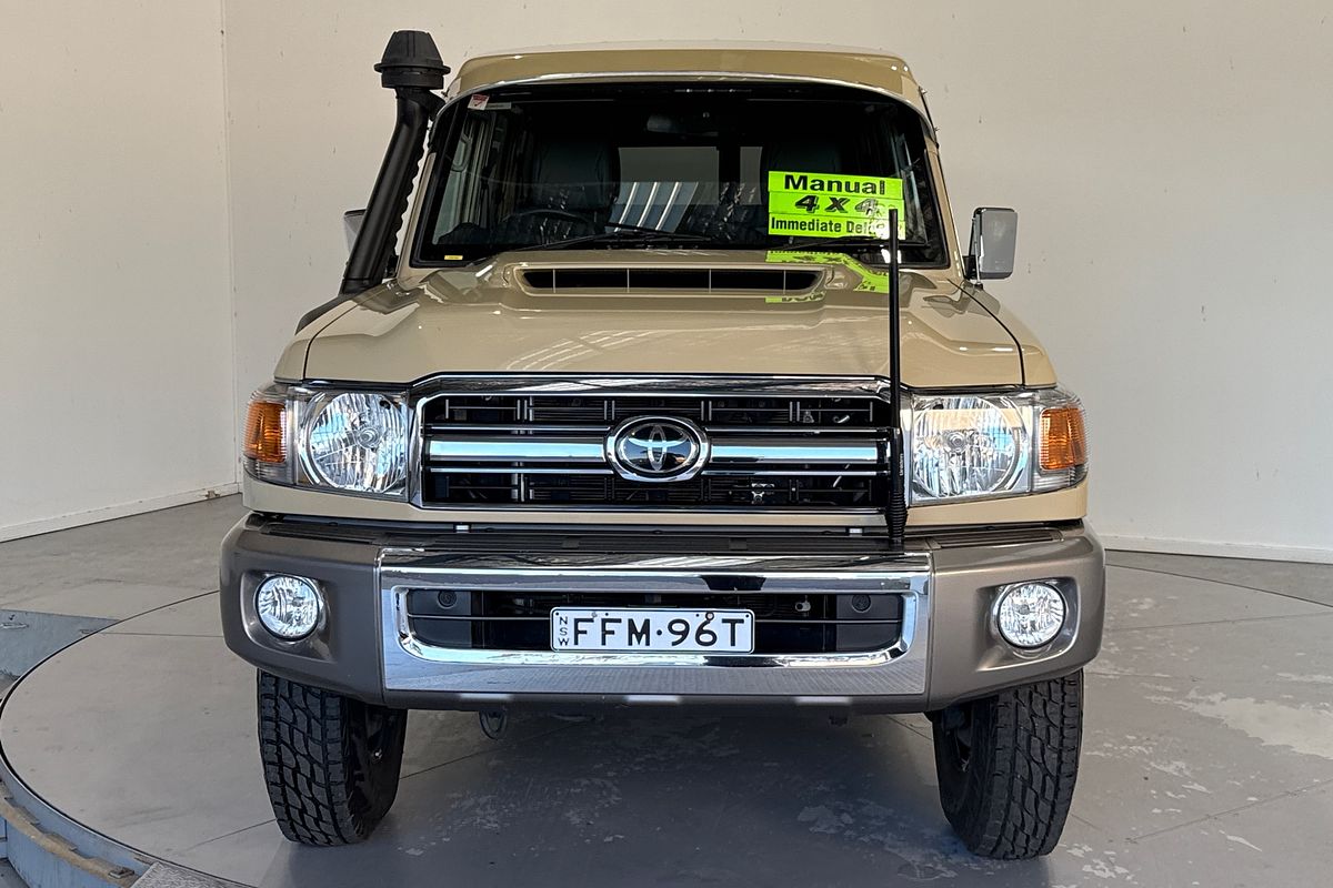 2023 Toyota Landcruiser GXL Troopcarrier VDJ78R