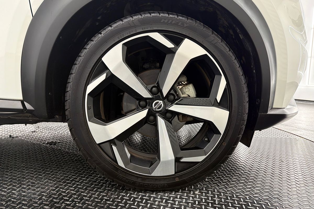 2020 Nissan JUKE ST-L F16