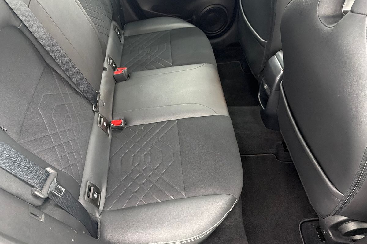 2020 Nissan JUKE ST-L F16