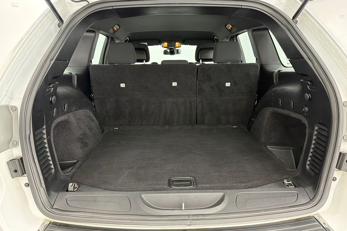 2014 Jeep Grand Cherokee Laredo WK