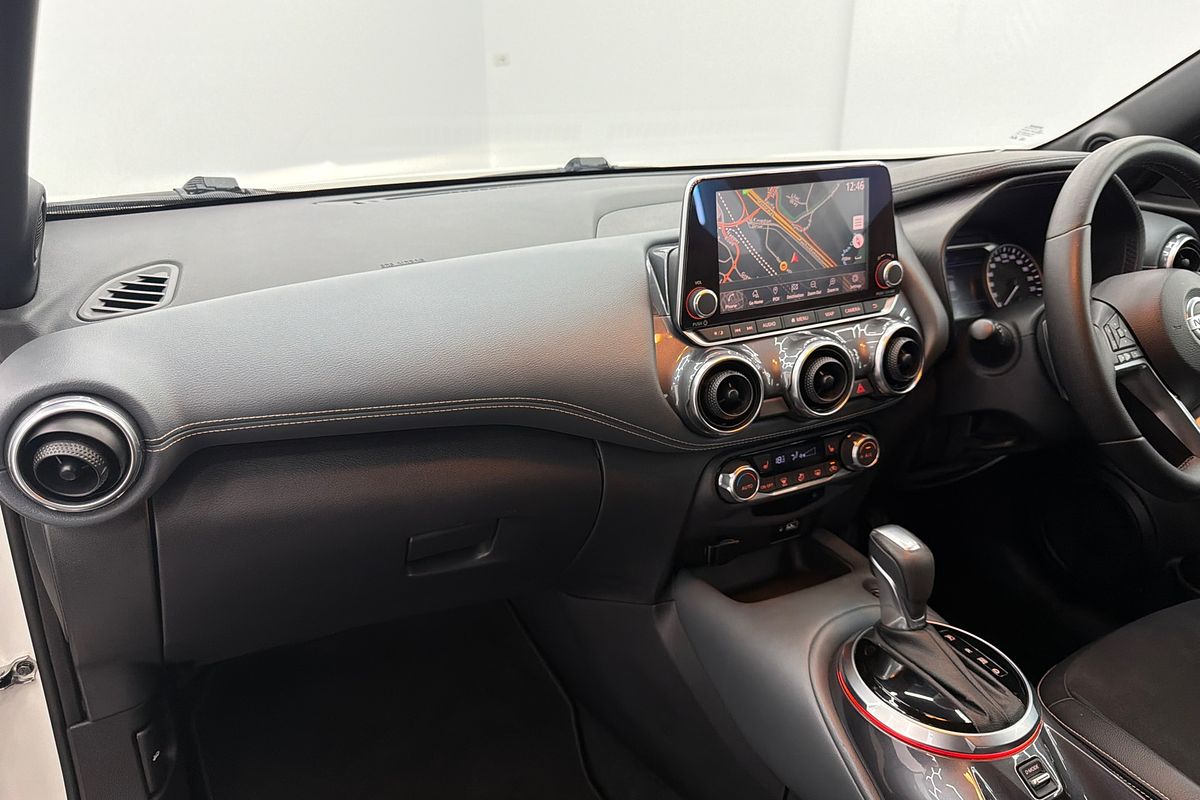 2020 Nissan JUKE ST-L F16