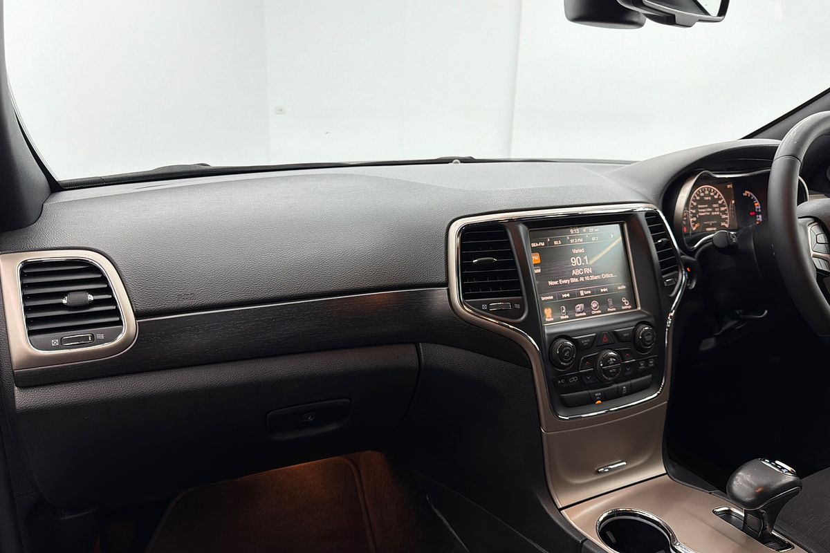 2014 Jeep Grand Cherokee Laredo WK