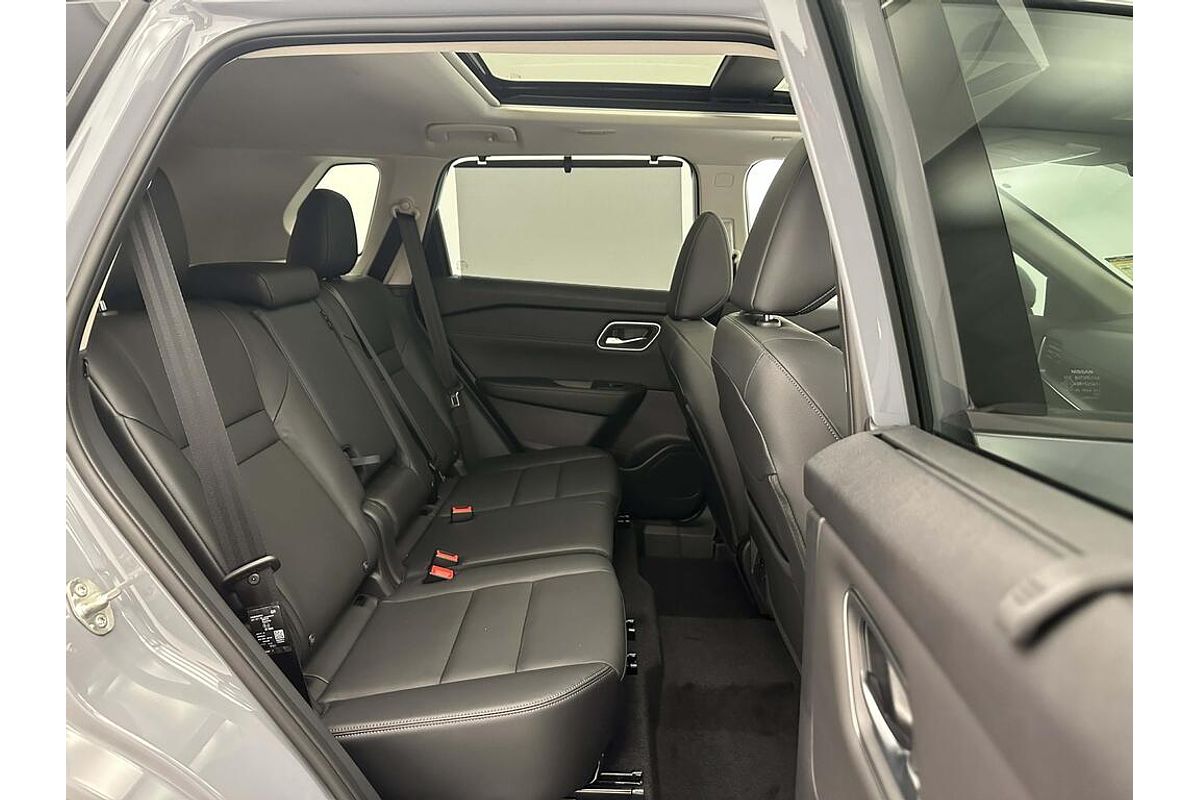 Nissan X-TRAIL 4WD Ti e-POWER MY26