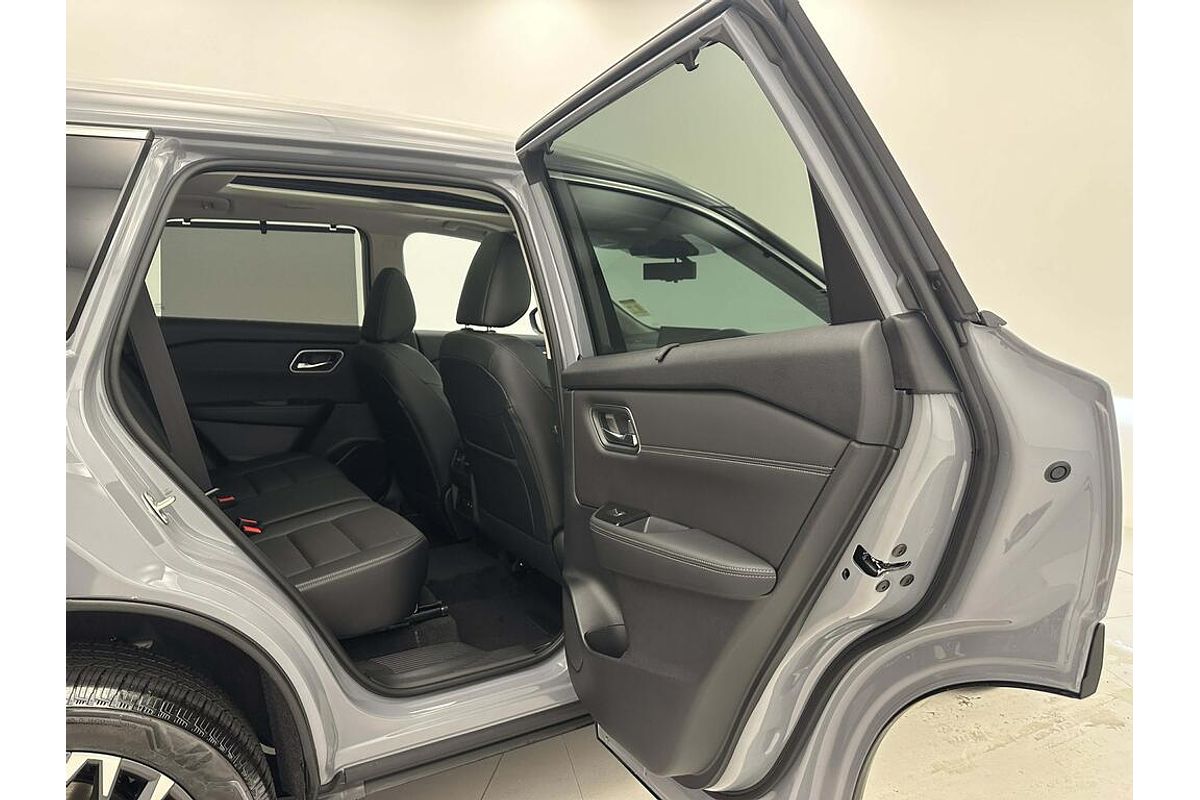 Nissan X-TRAIL 4WD Ti e-POWER MY26