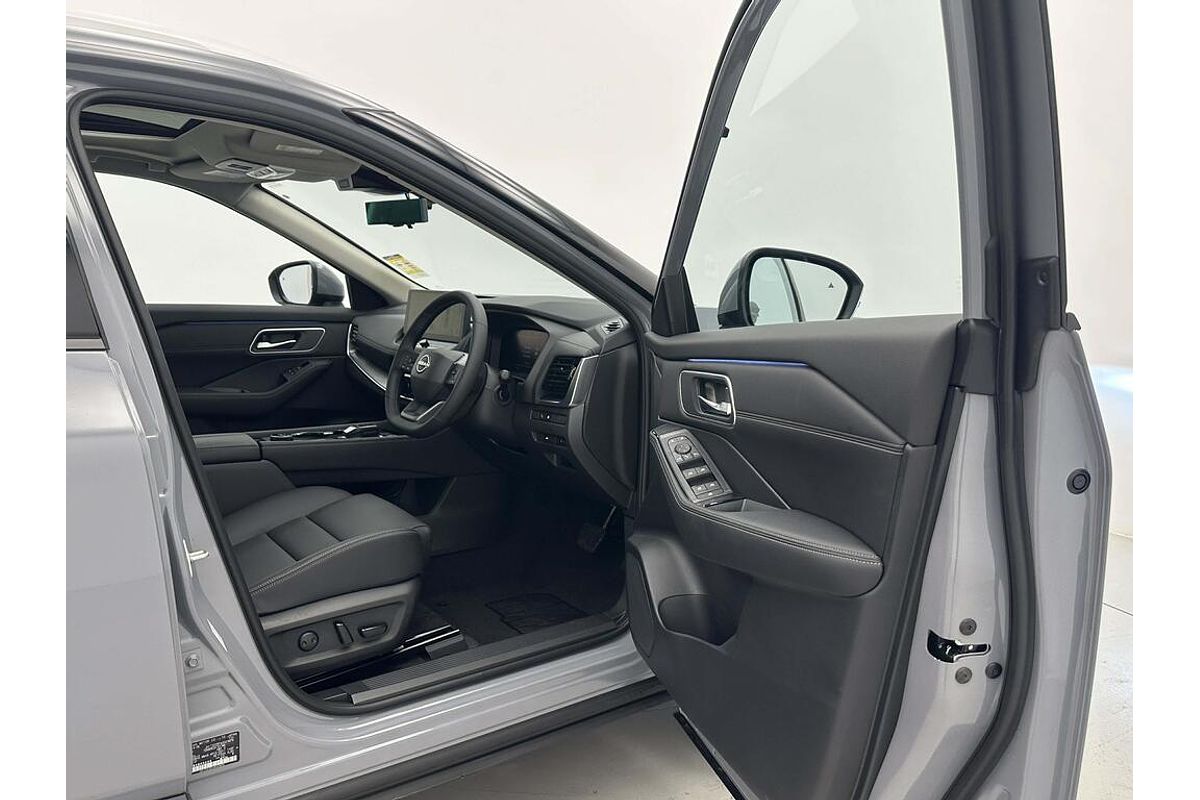 Nissan X-TRAIL 4WD Ti e-POWER MY26