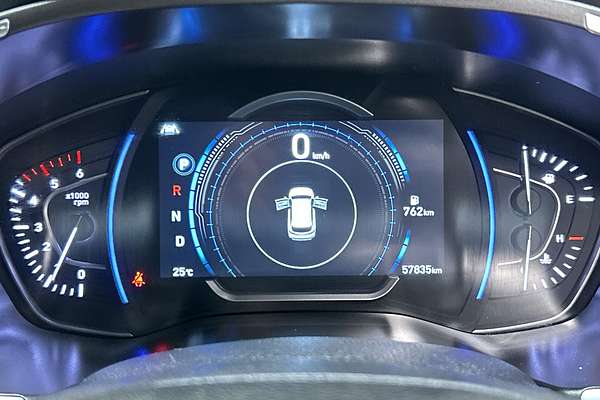 2018 Hyundai Santa Fe Highlander TM thumb-13