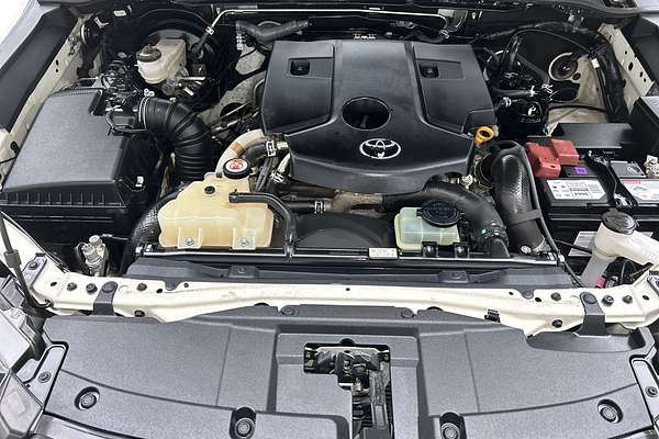 2021 Toyota Hilux Workmate GUN125R 4X4 thumb-9